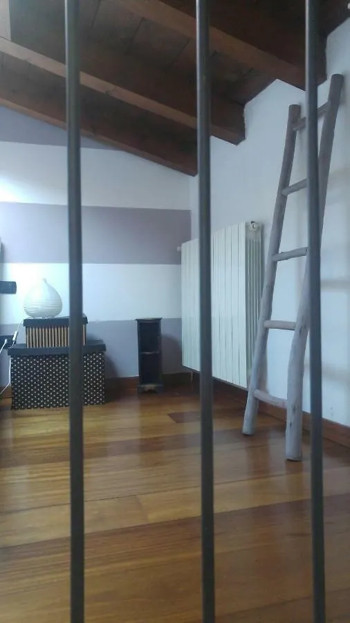 Borghello 2Level Airport Apartment Bergamo