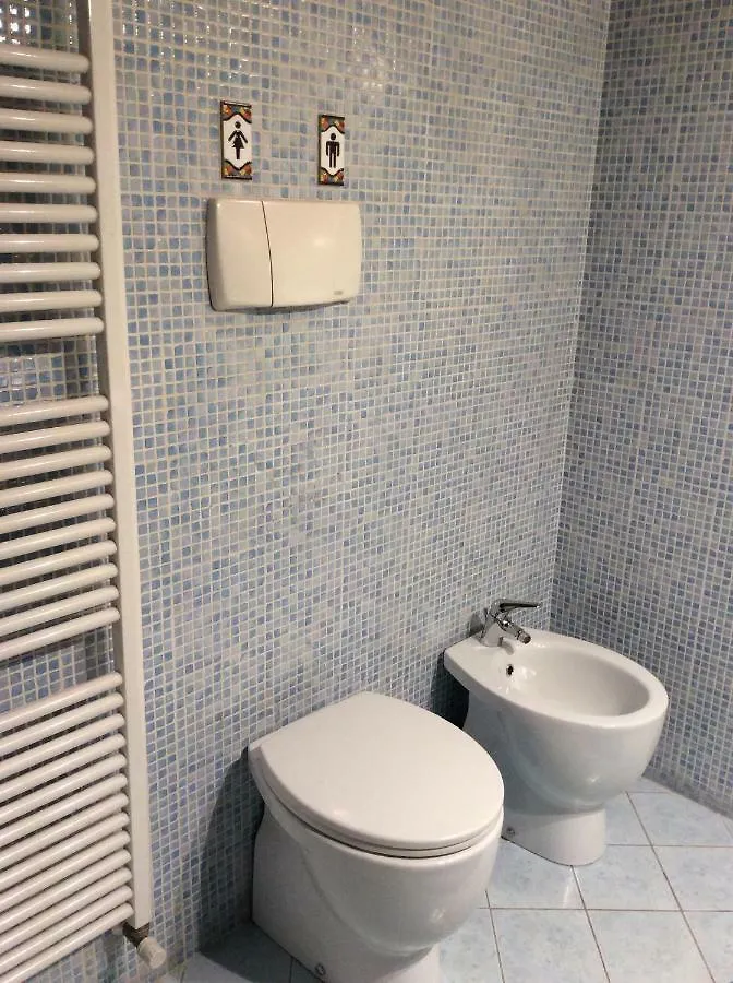 Borghello 2Level Airport Apartment Bergamo 0*,