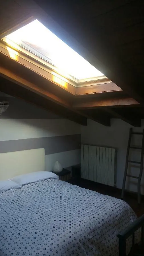 Borghello 2Level Airport Apartment Bergamo